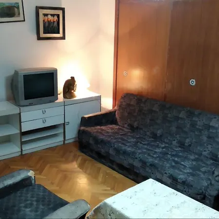 Apartment Skopje, Center, Hostel, Apartment, Ramstore !!10 Euro Per Night!! Skopje